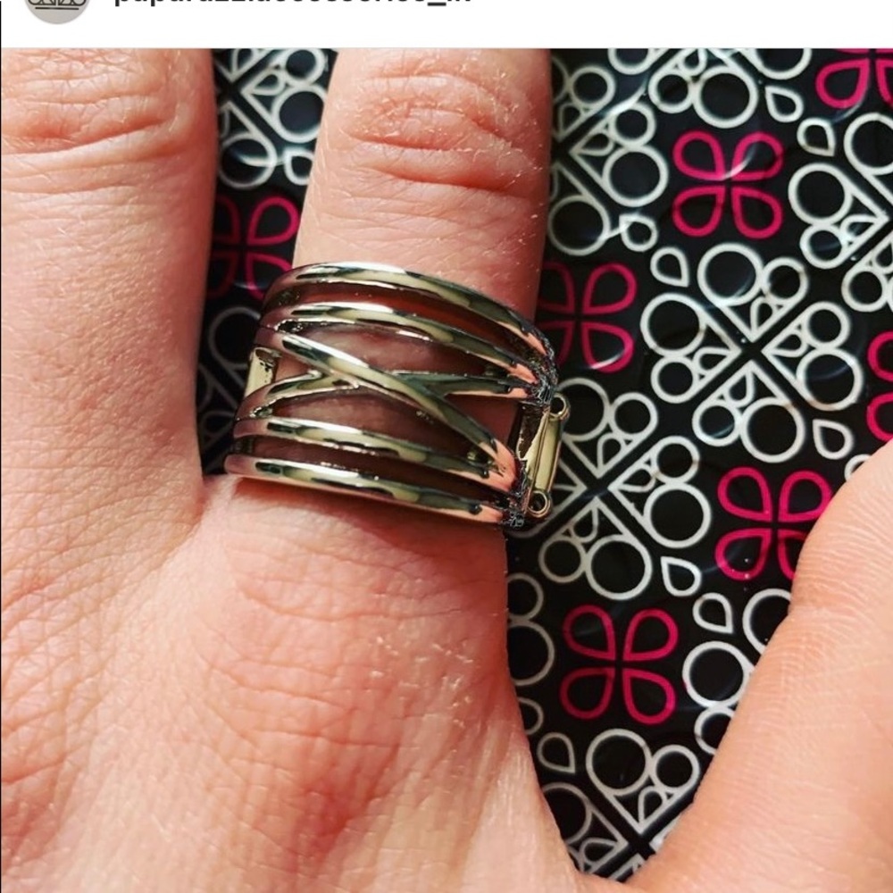 Ring - Picture 2 of 2